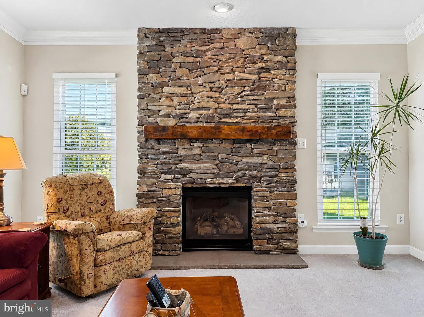 1002 Canterbury Lane photo 31