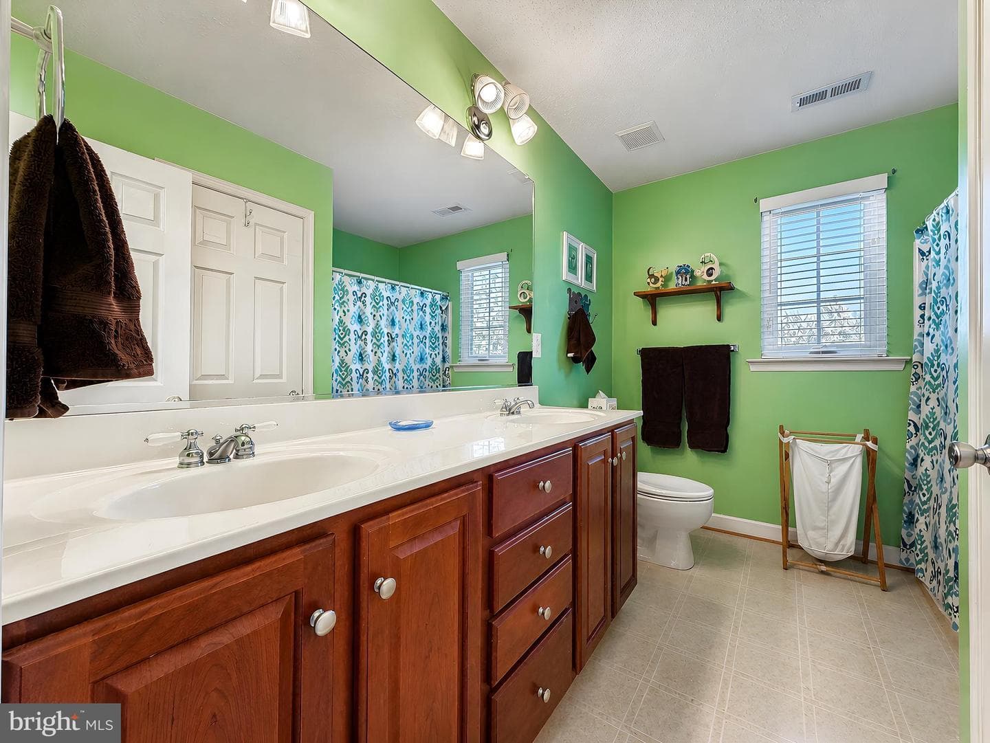1002 Canterbury Lane photo 55