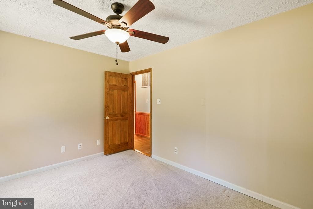 9655 Sharon Avenue photo 24