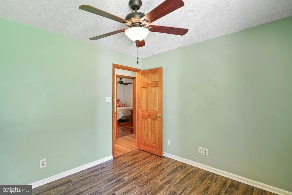 9655 Sharon Avenue photo 26