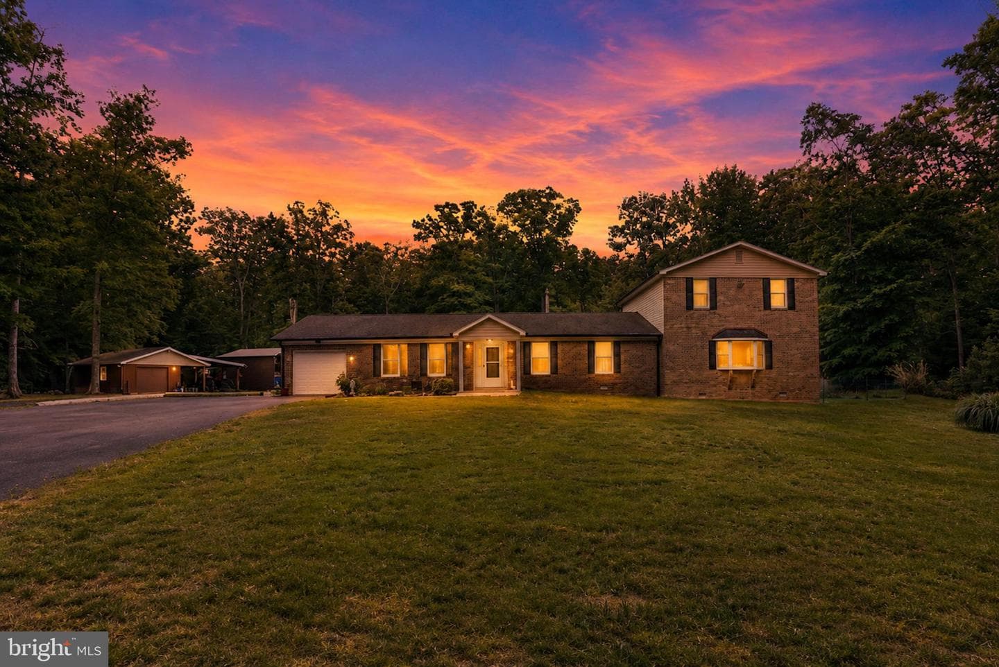 9655 Sharon Avenue photo 41