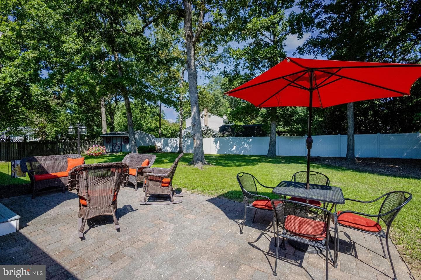 207 Persimmon Court photo 34