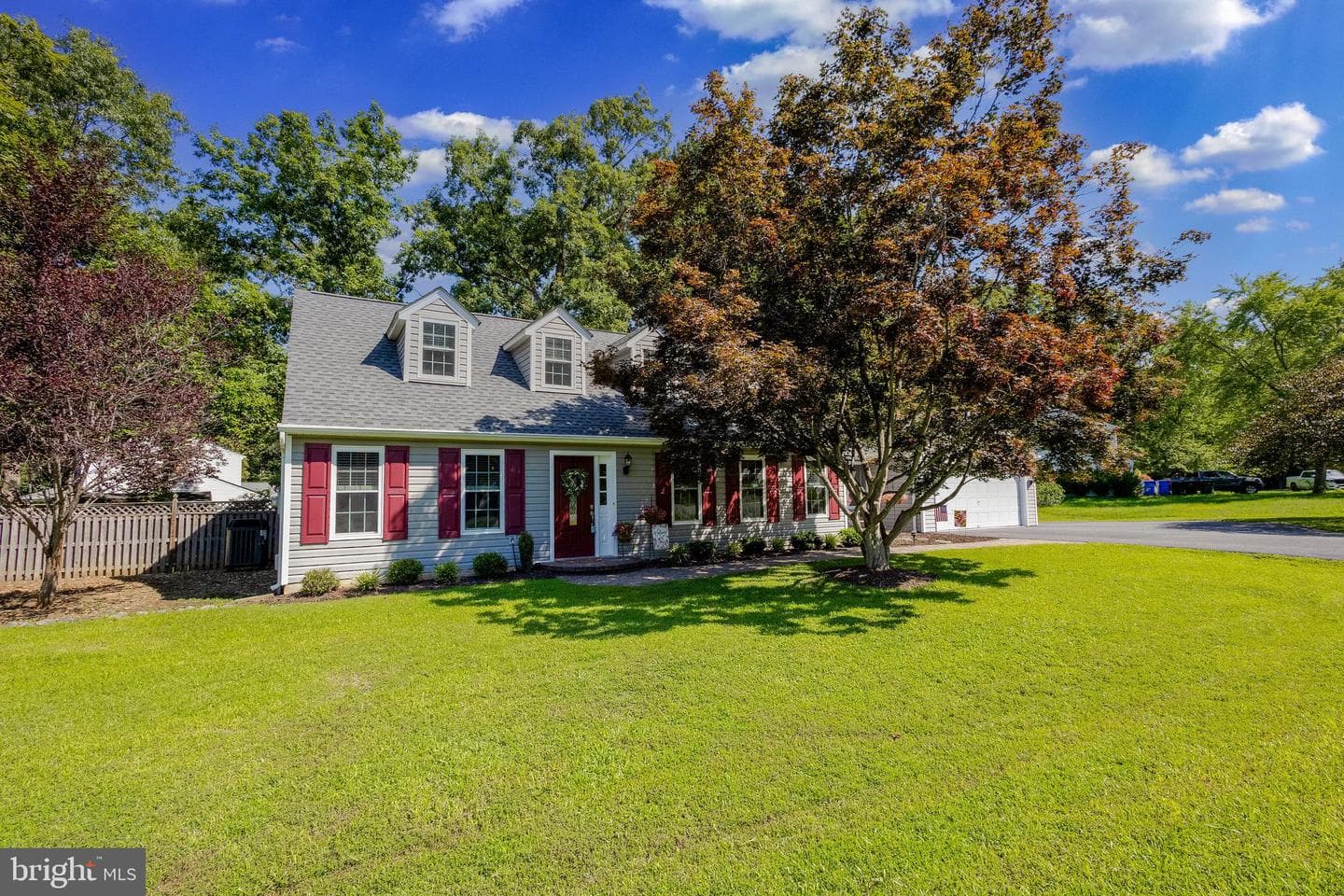 207 Persimmon Court photo 45