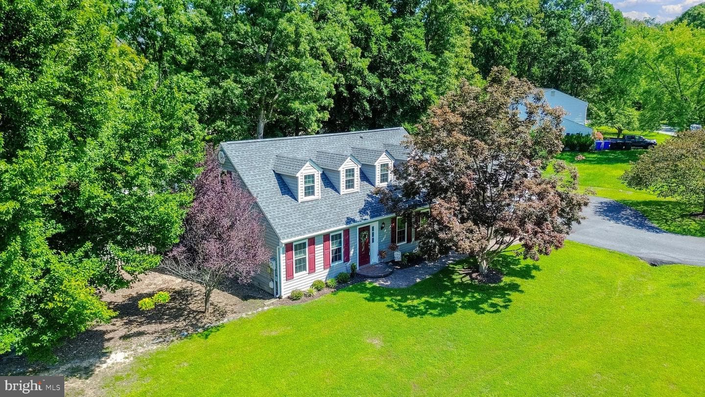 207 Persimmon Court photo 62