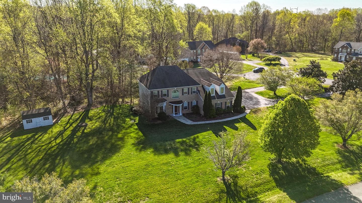 4900 Webfoot Court photo 42