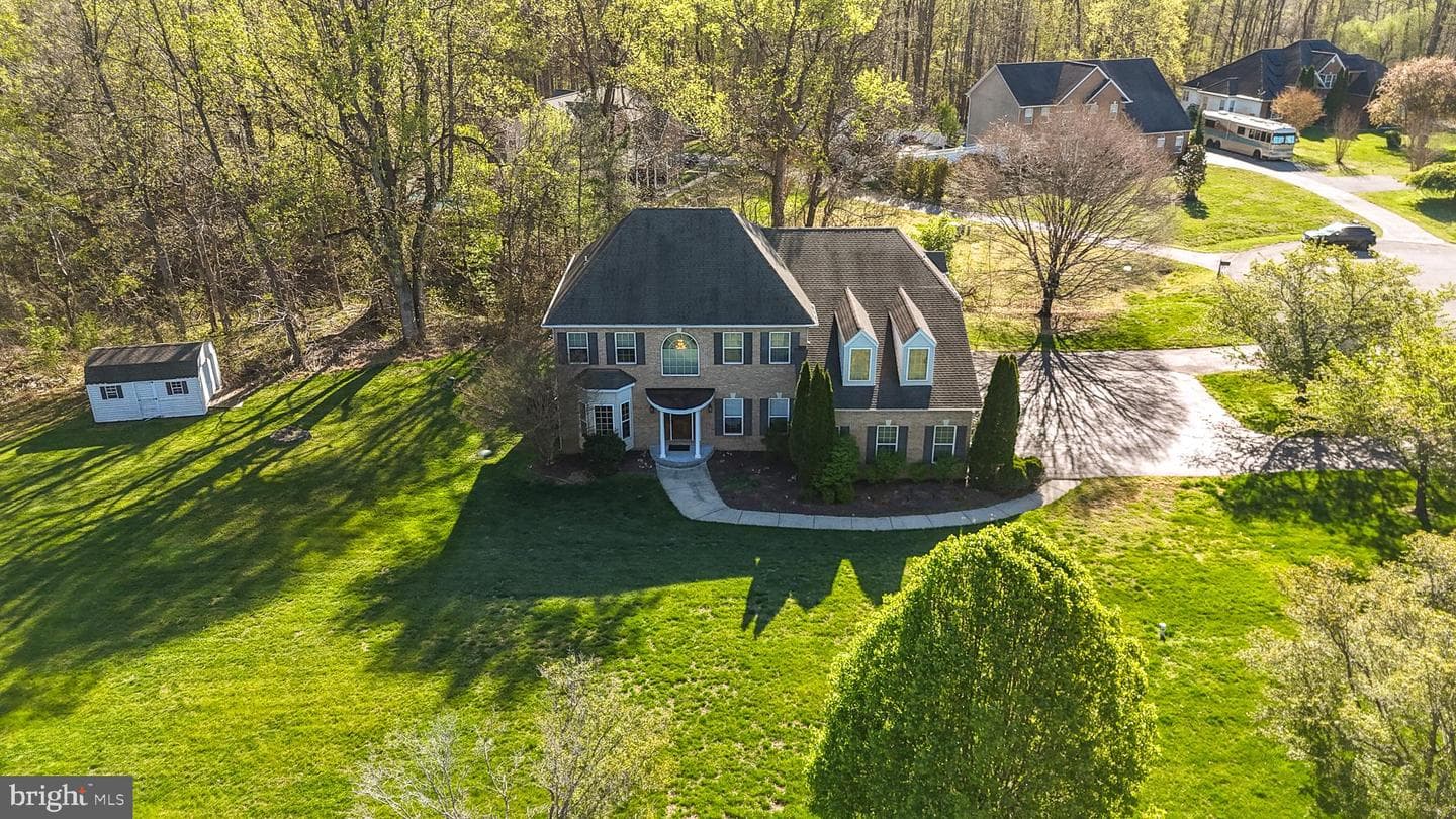 4900 Webfoot Court photo 44