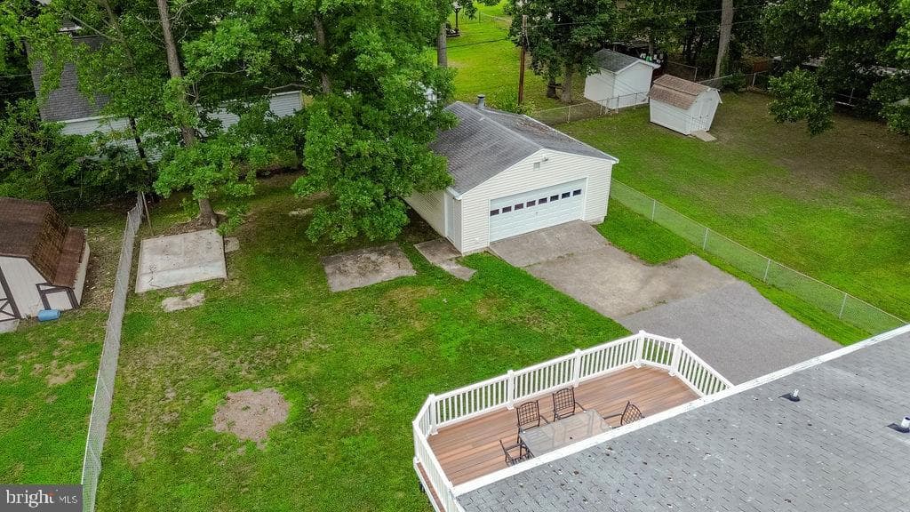 810 Kenyon Avenue photo 38