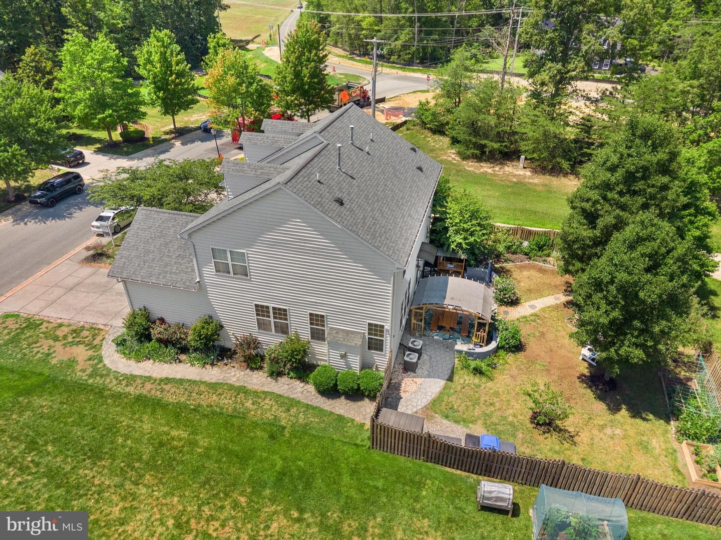 2994 Devonfield Avenue photo 63