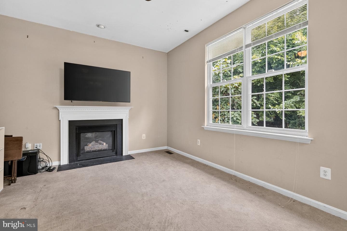 2753 Bismark Street photo 10