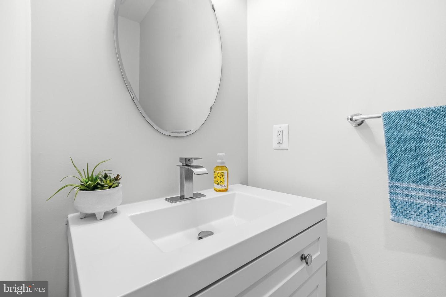 9286 Rock Lynn Circle photo 31