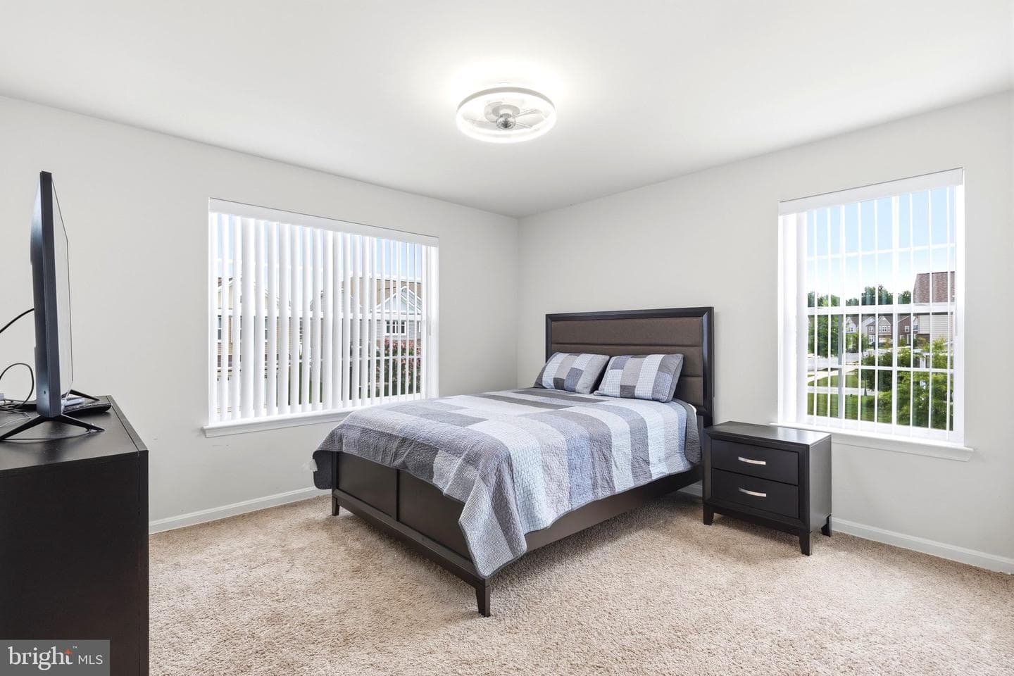 10050 Selkie Lane photo 32