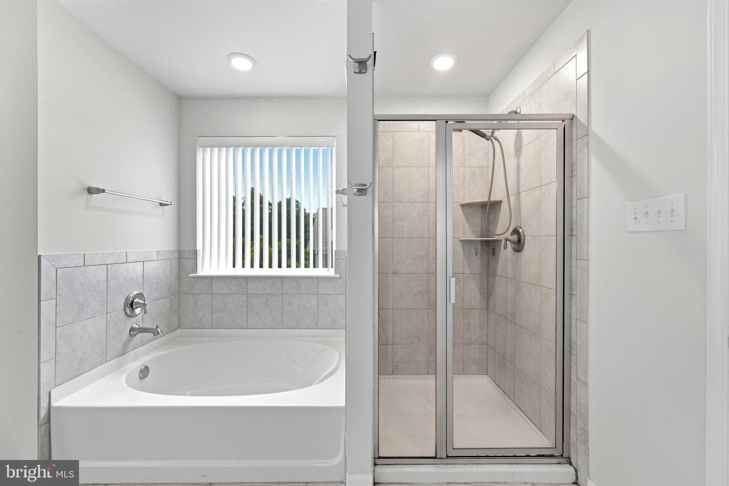 10050 Selkie Lane photo 43