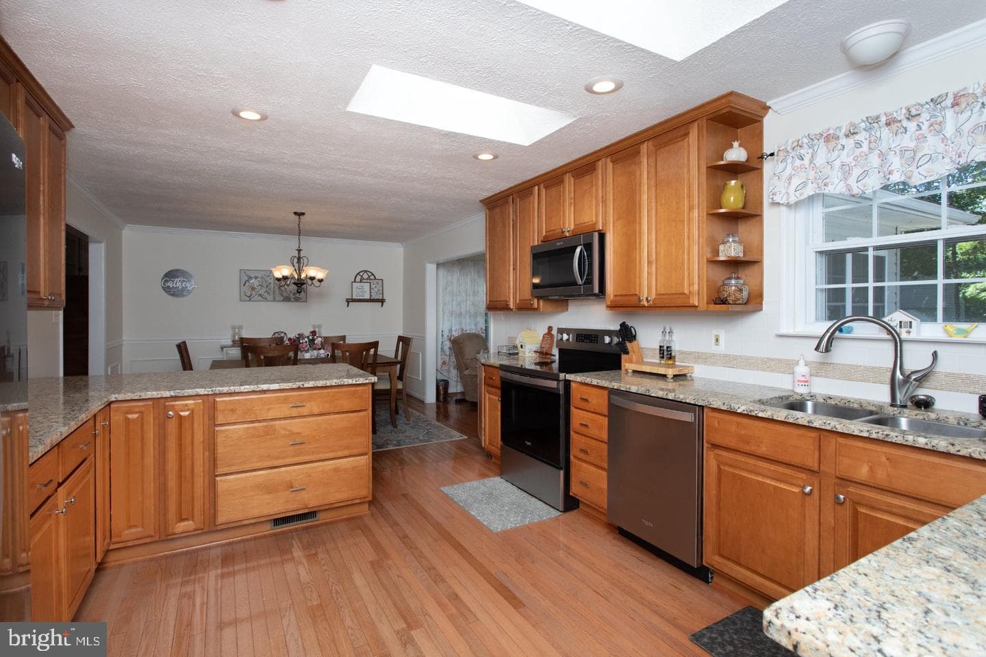 5325 Wildlife Place photo 12