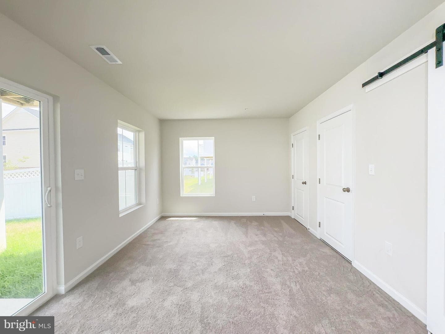 5568 Marksburg Pl photo 17