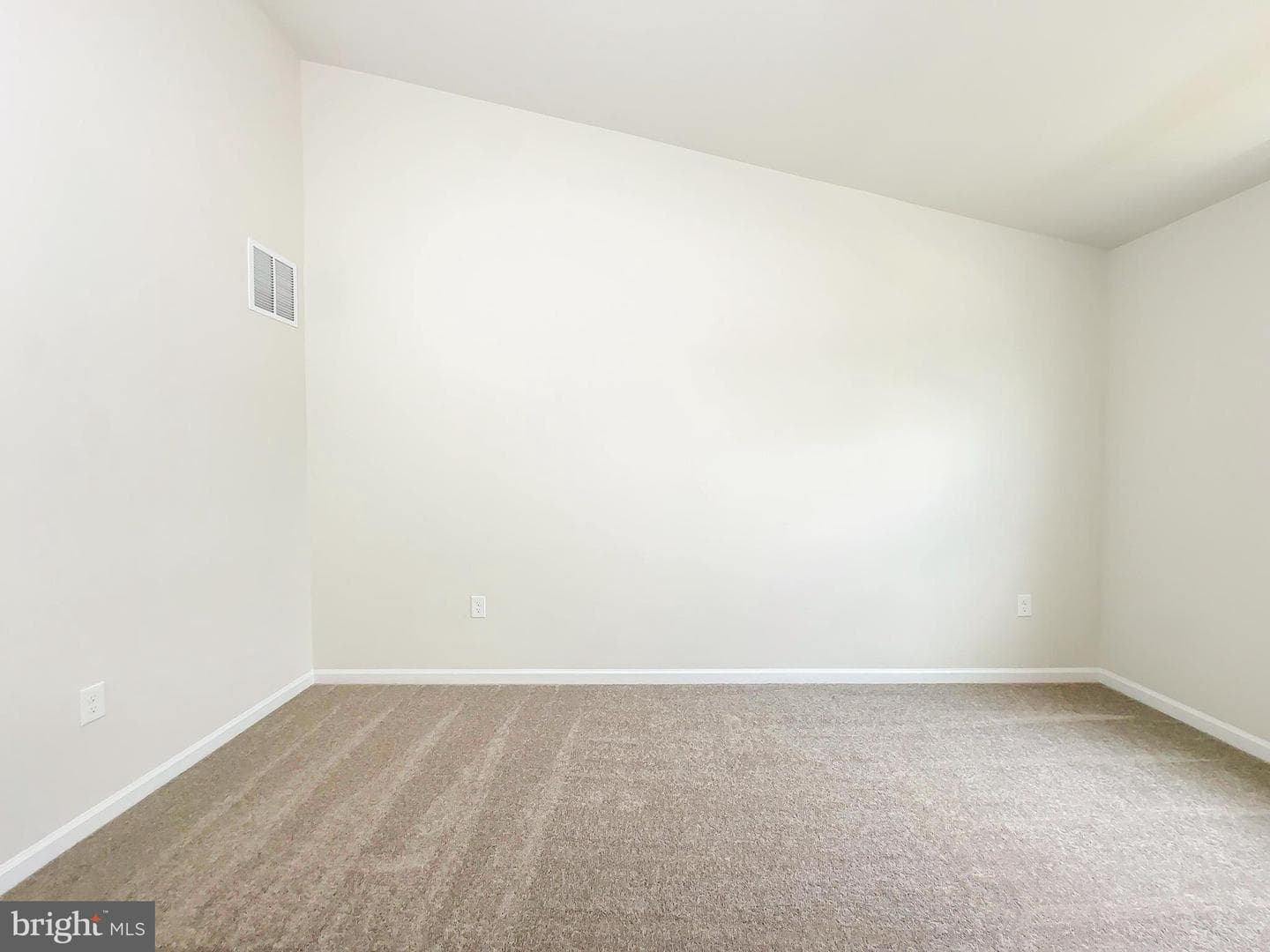 5550 Marksburg Pl photo 16