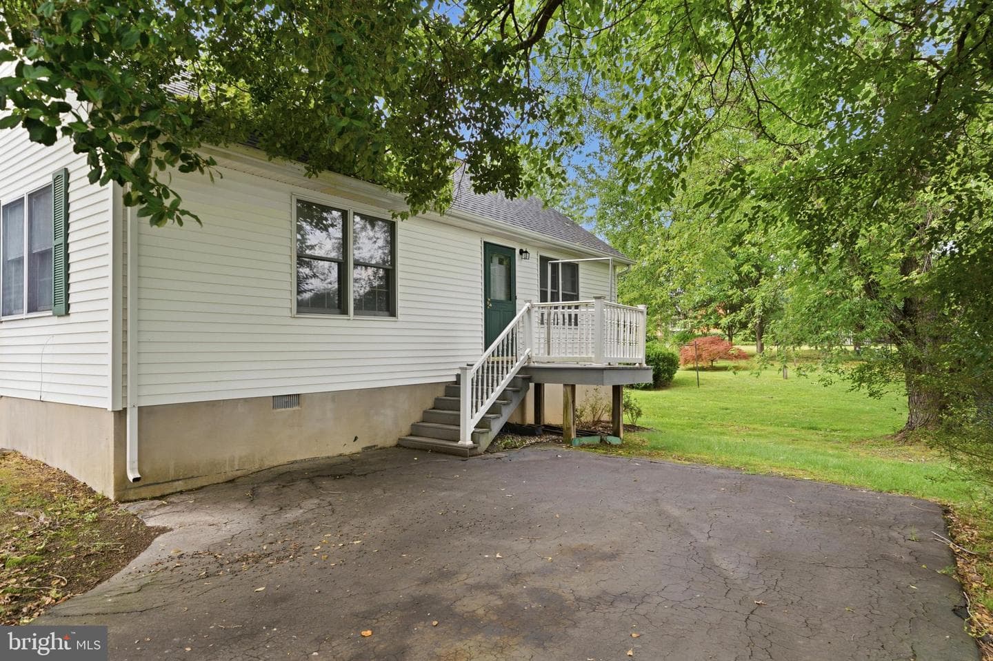 305 Prospect Street photo 35