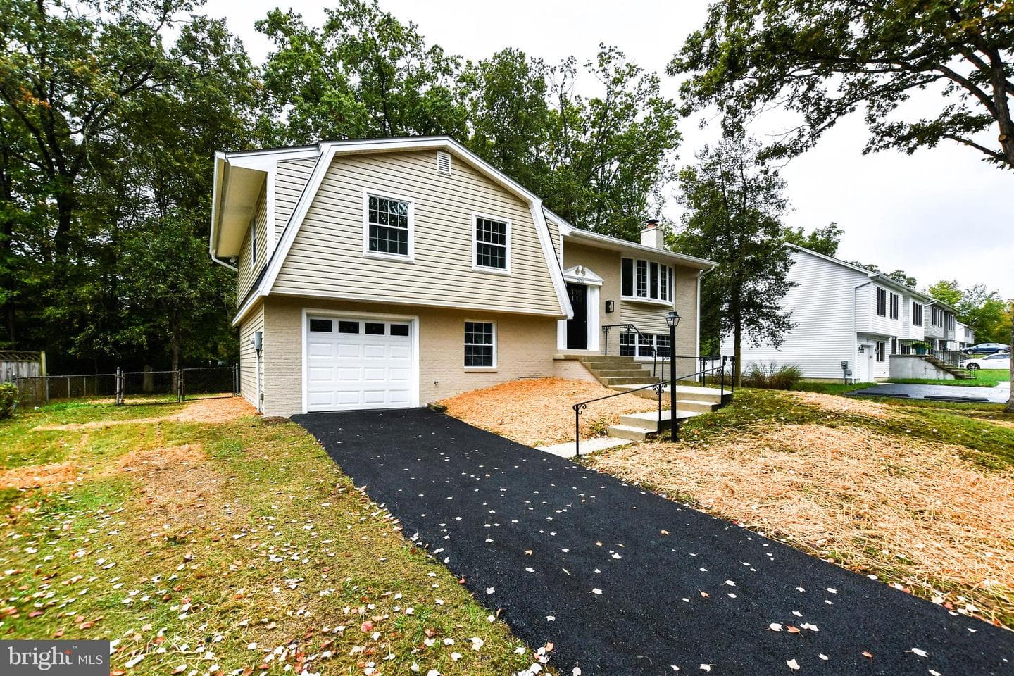 2650 Pinewood Drive photo 4