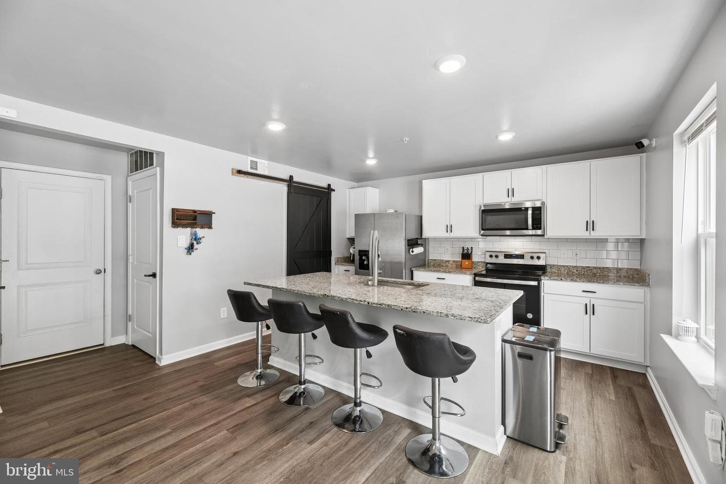 1030 Merry Elm Ln photo 14