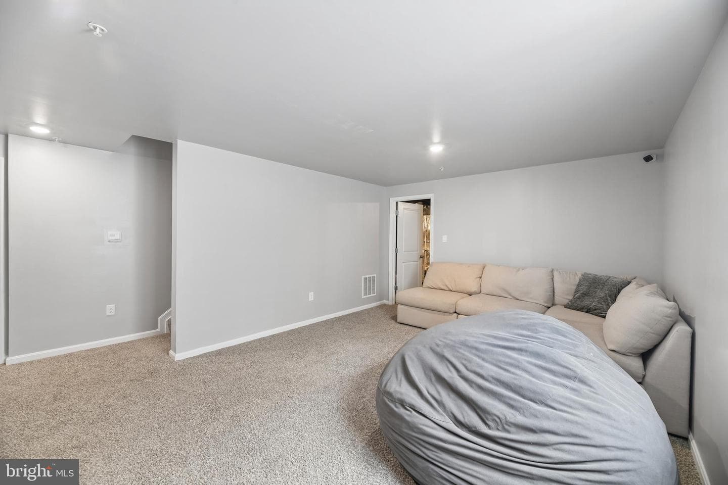 1030 Merry Elm Ln photo 31