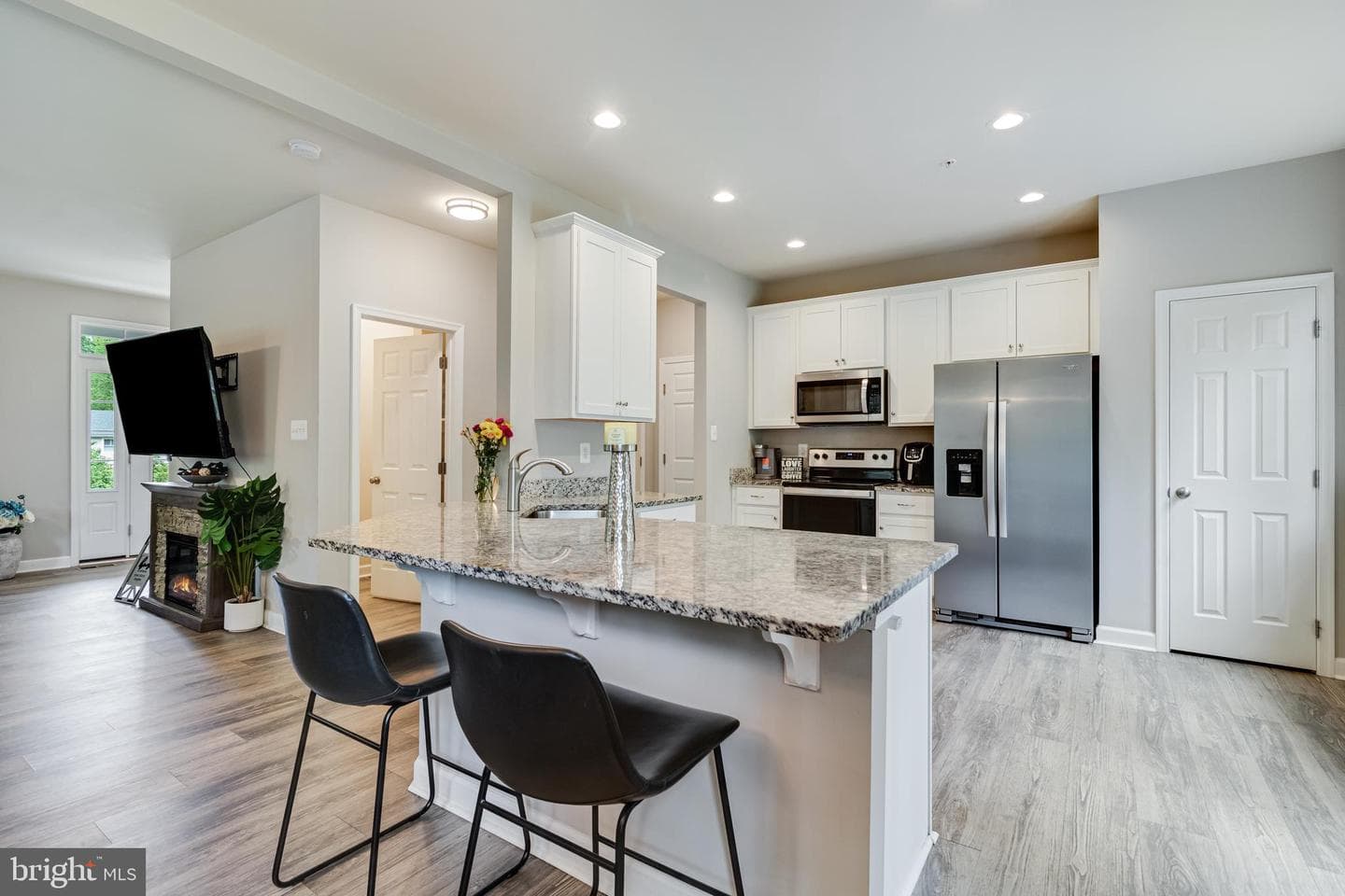 8055 Shannon Woods Place photo 14
