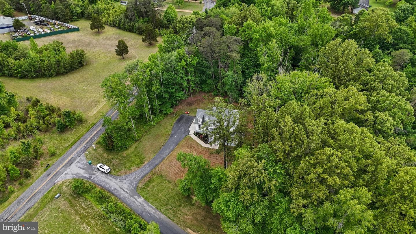 8055 Shannon Woods Place photo 44