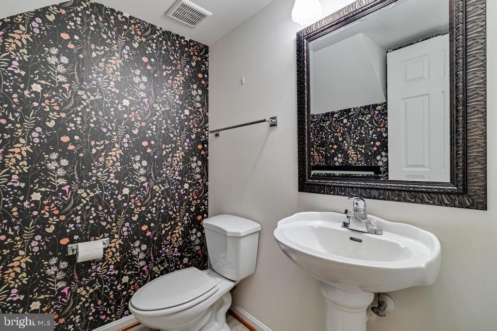 305 Centennial Street #204 H photo 28
