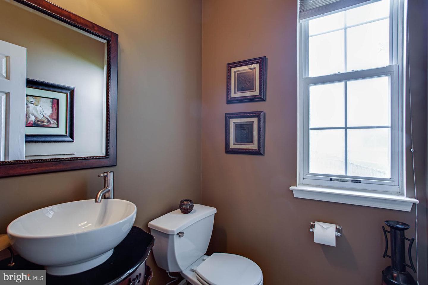 2900 Cormorant Court photo 10
