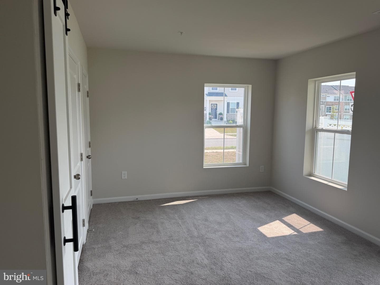 5569 Marksburg Pl photo 40
