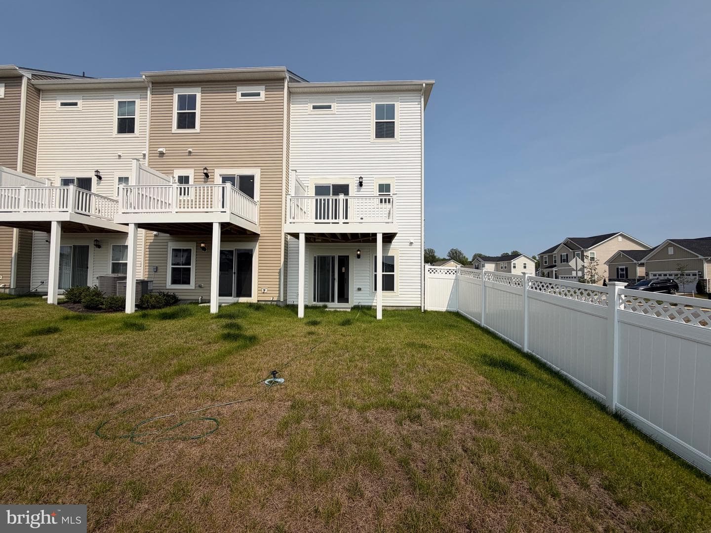 5569 Marksburg Pl photo 8