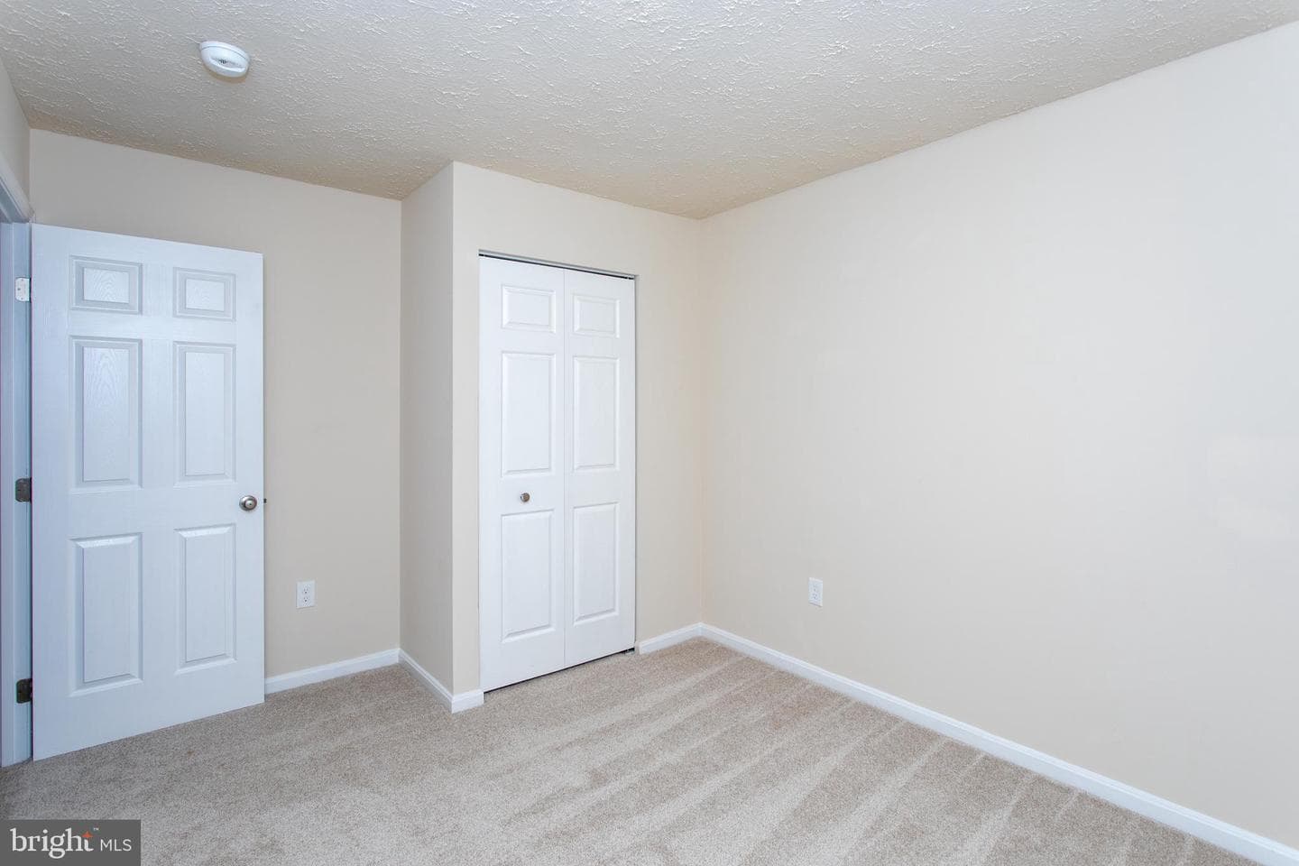 2533 Regal Place photo 26