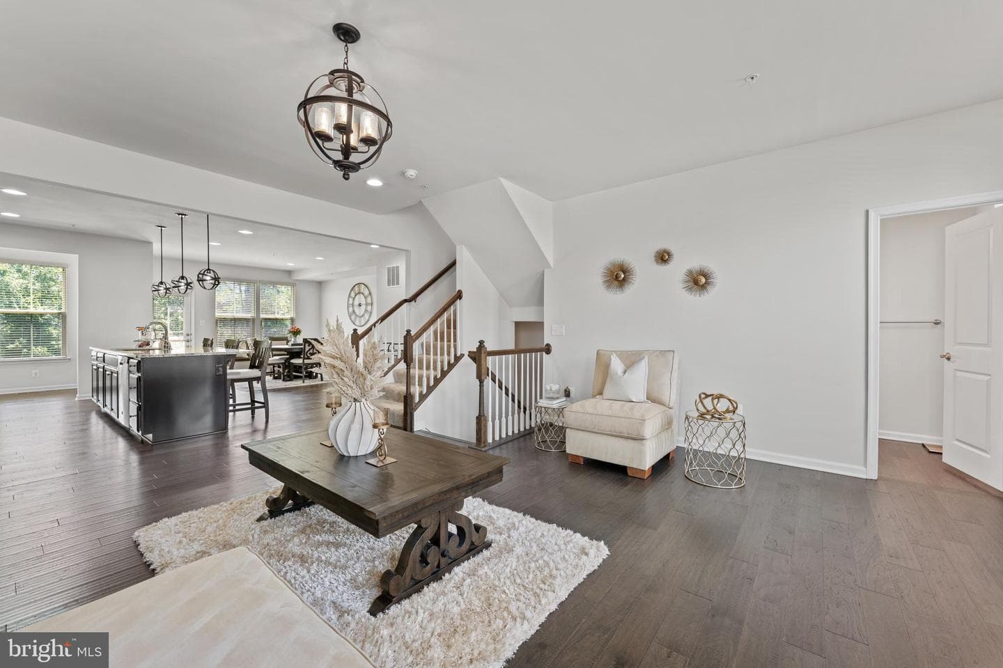 3700 Marlborough Place photo 8