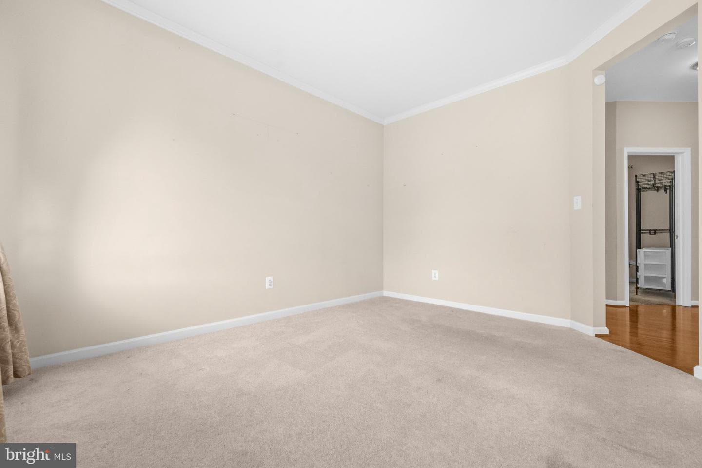 6790 Hawthorne Road photo 6