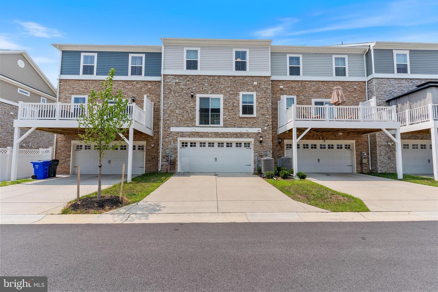 4133 Skipton Place photo 34