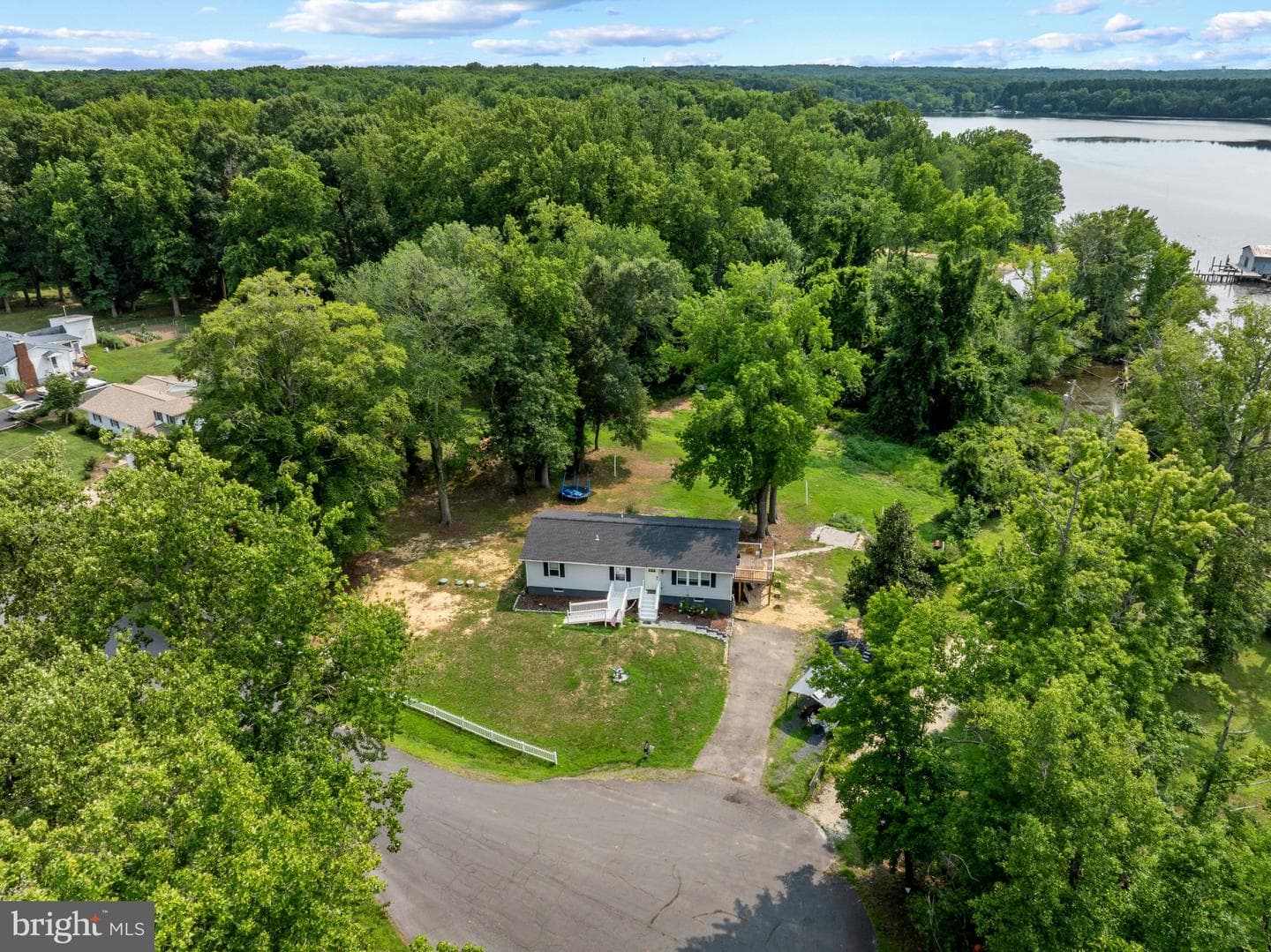 4215 Piper Lane photo 3