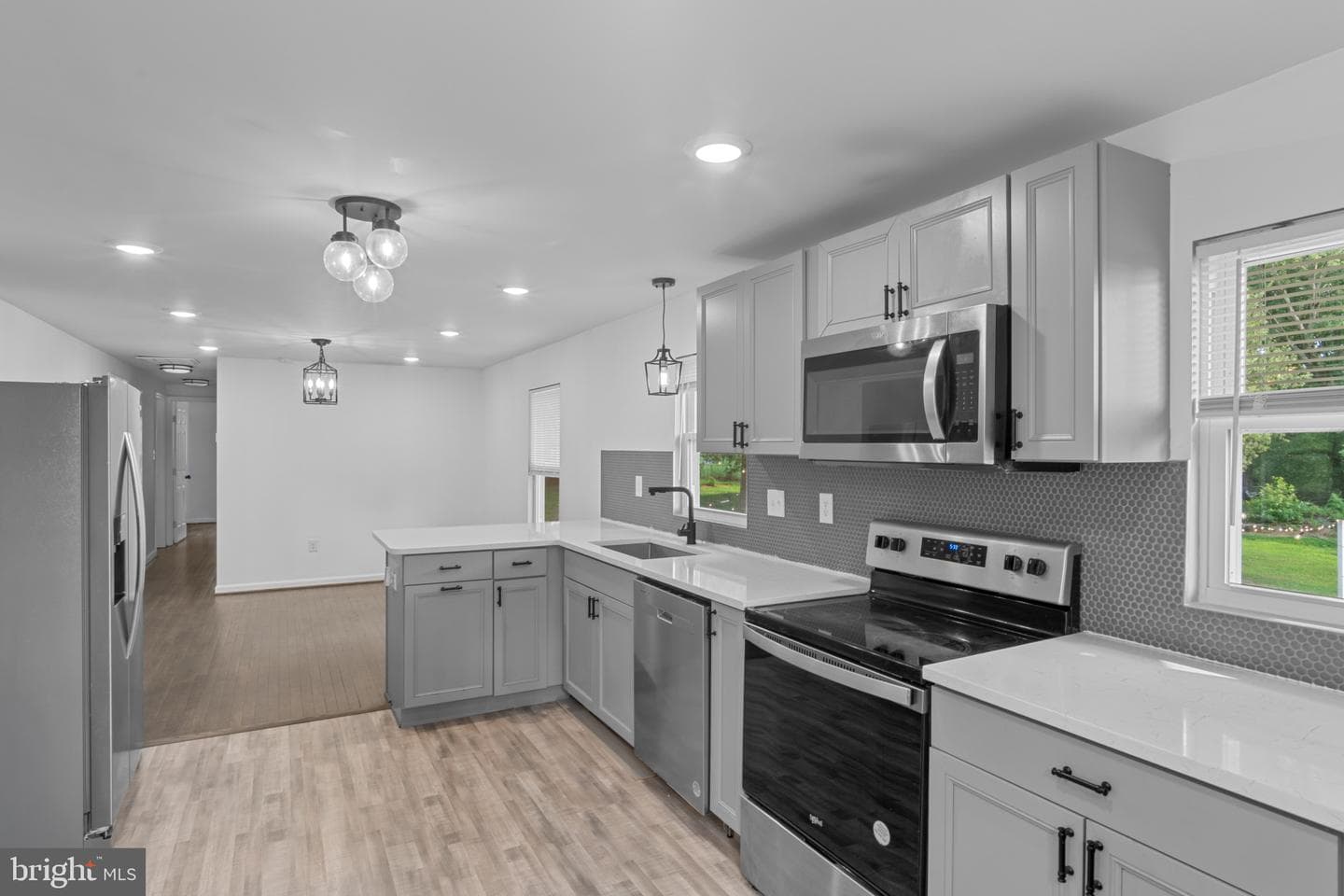 4215 Piper Lane photo 9