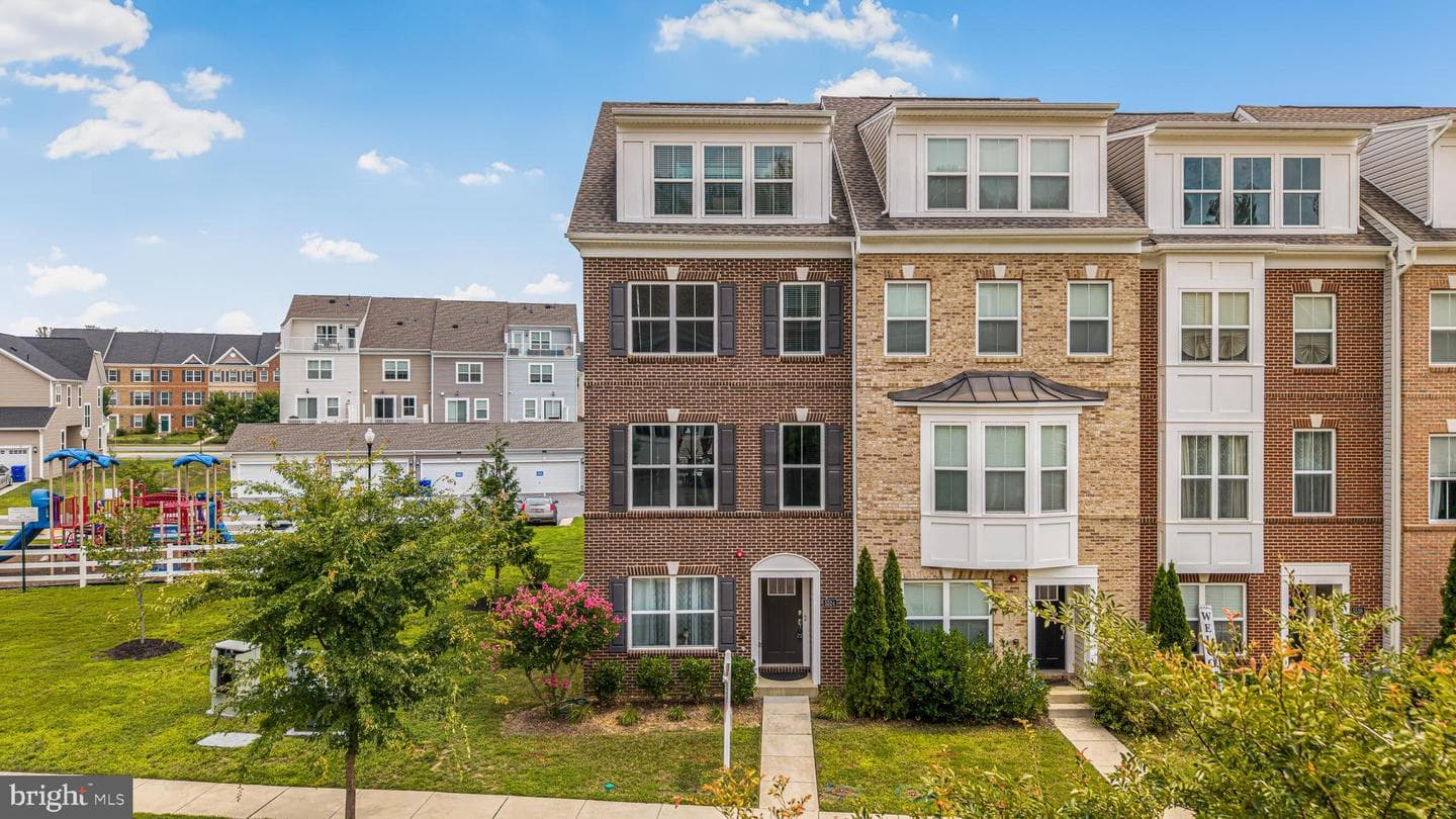 5524 Wordsworth Place photo 1