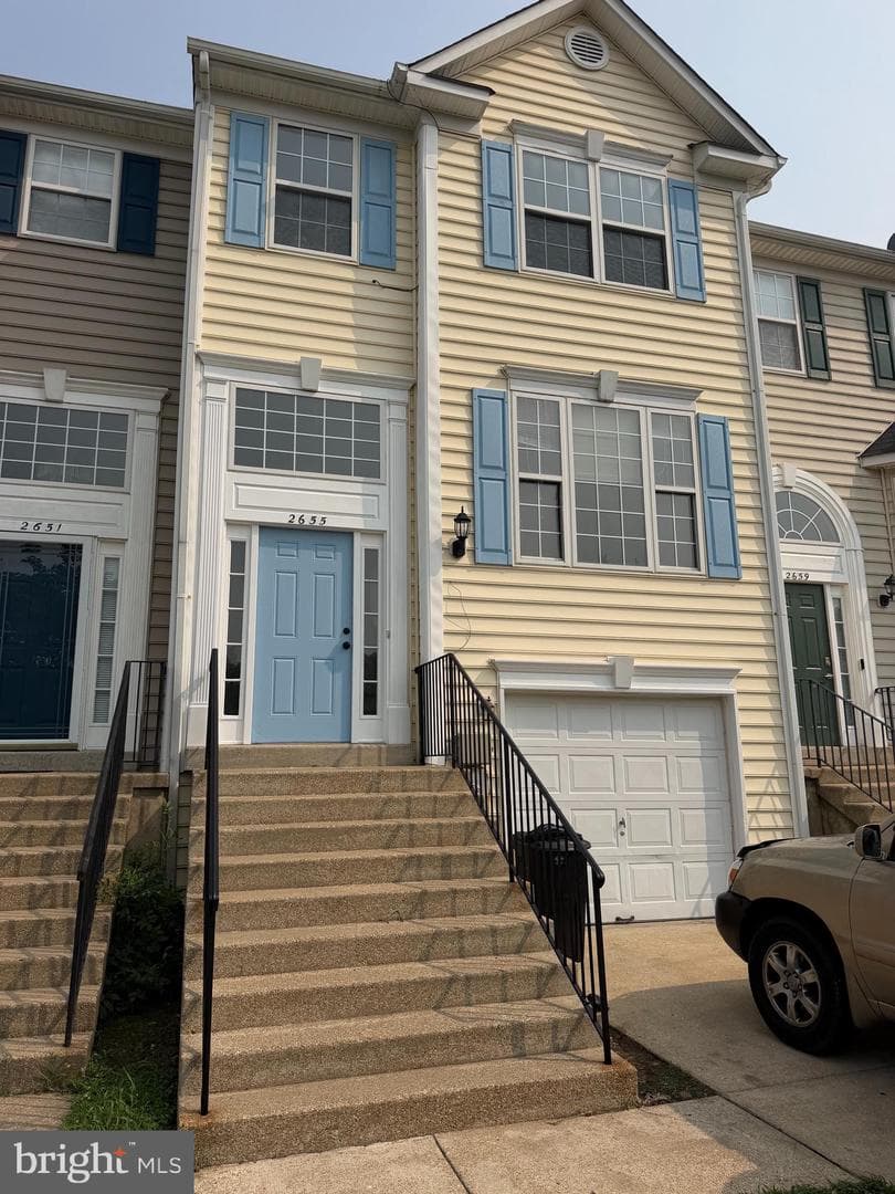 2655 Avon Place photo 2