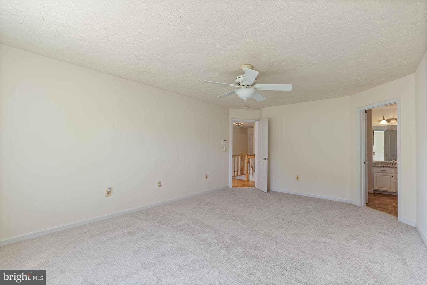 2372 Albany Way photo 21