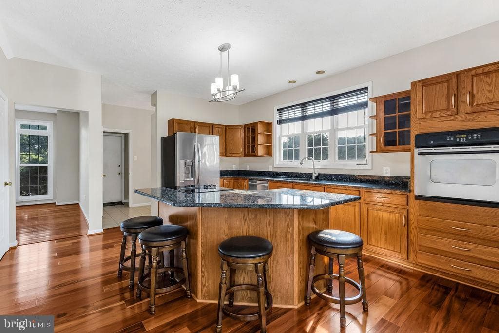 13100 Hillmeade Court photo 8