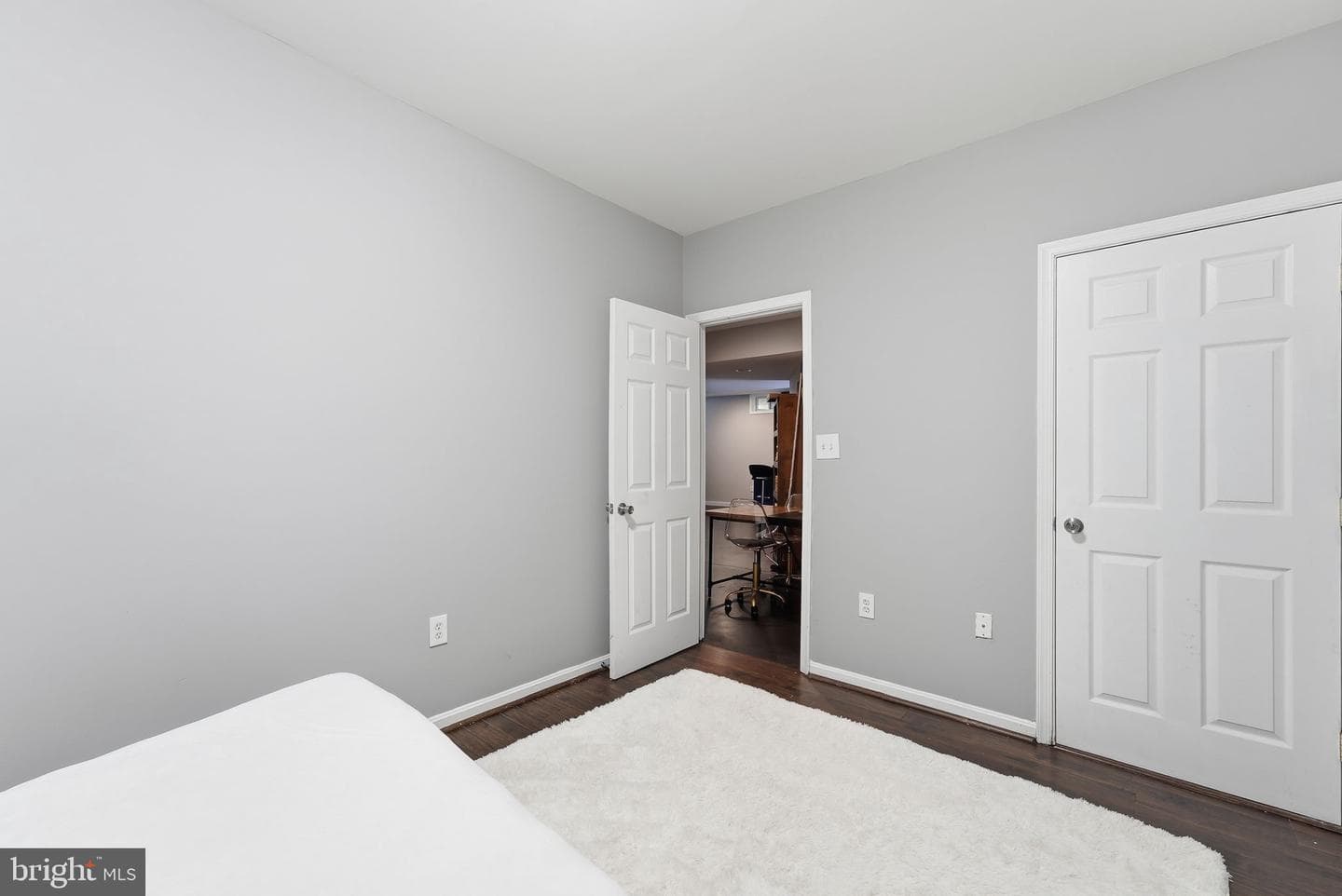 1 Rivers Edge Terrace photo 33