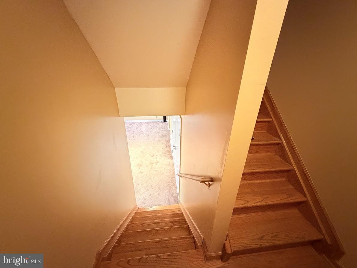 2148 Cedar Tree Lane photo 35