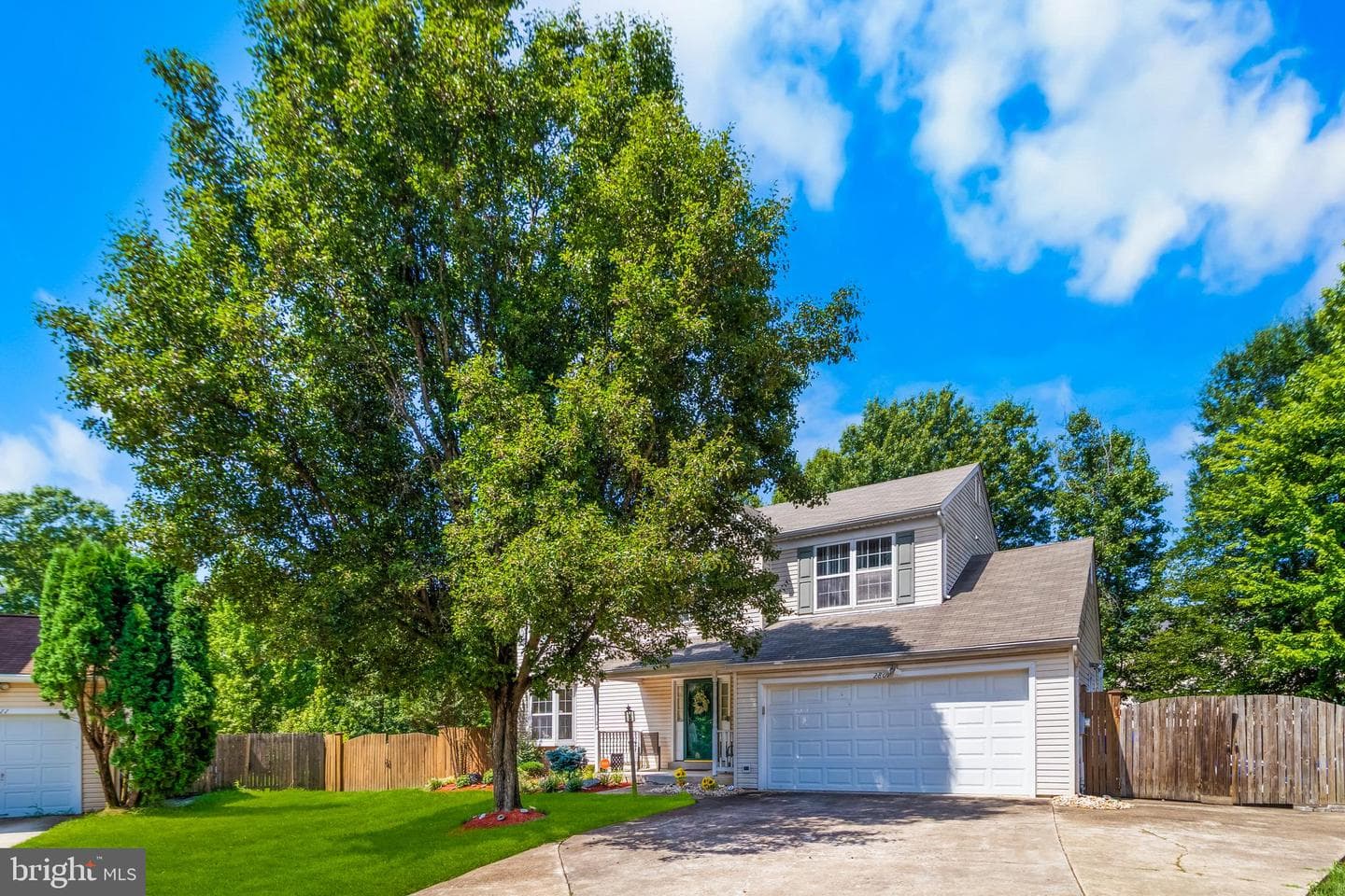 2807 Tyburn Oaks Court photo 3