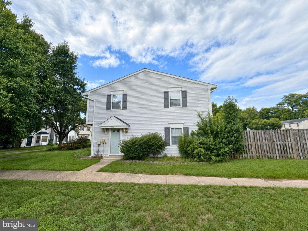 4426 Eagle Court photo 1