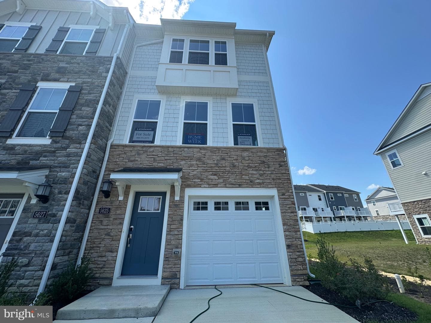 5631 Ludlow Place photo 1