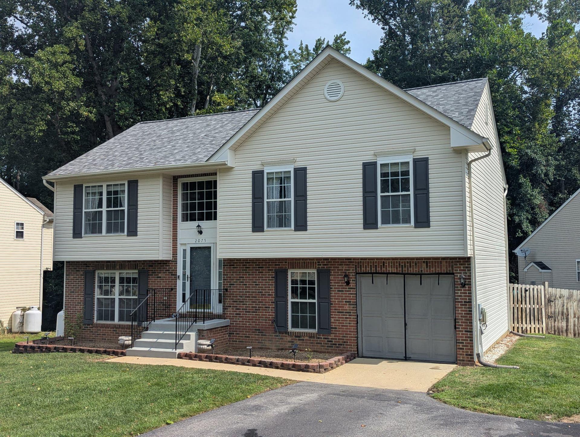 2075 Matta View Place photo 1
