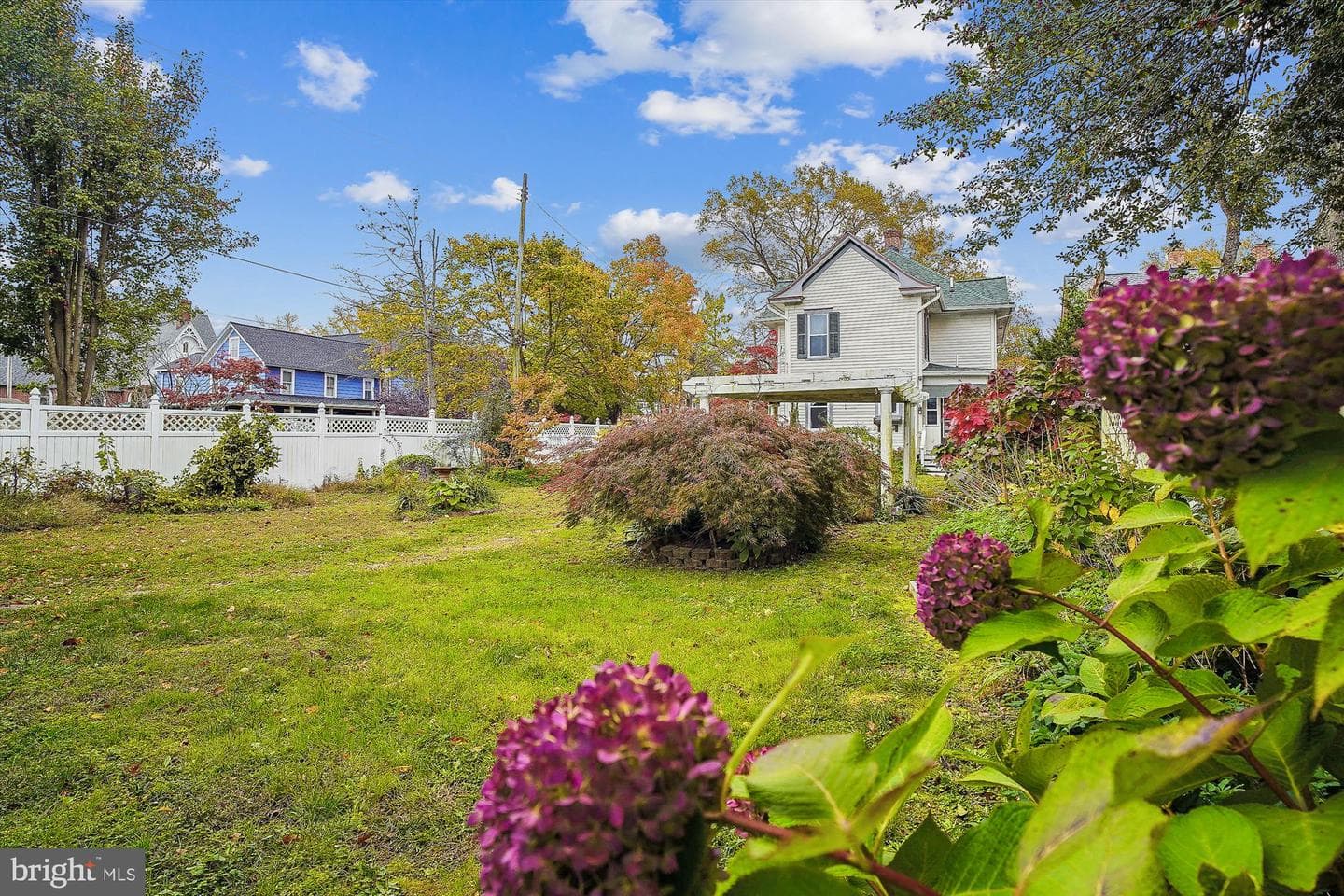 201 Central Avenue photo 30