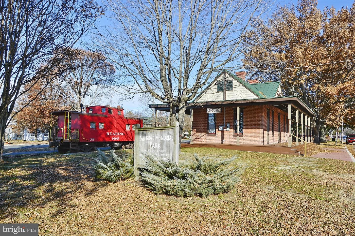 201 Central Avenue photo 33