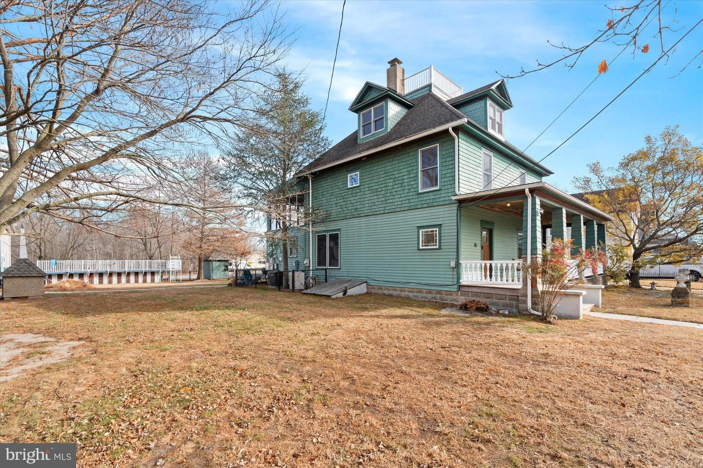 411 Main Street photo 9