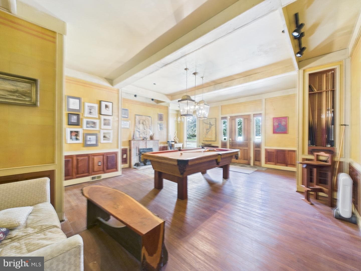8816 Dorothy Lane photo 47