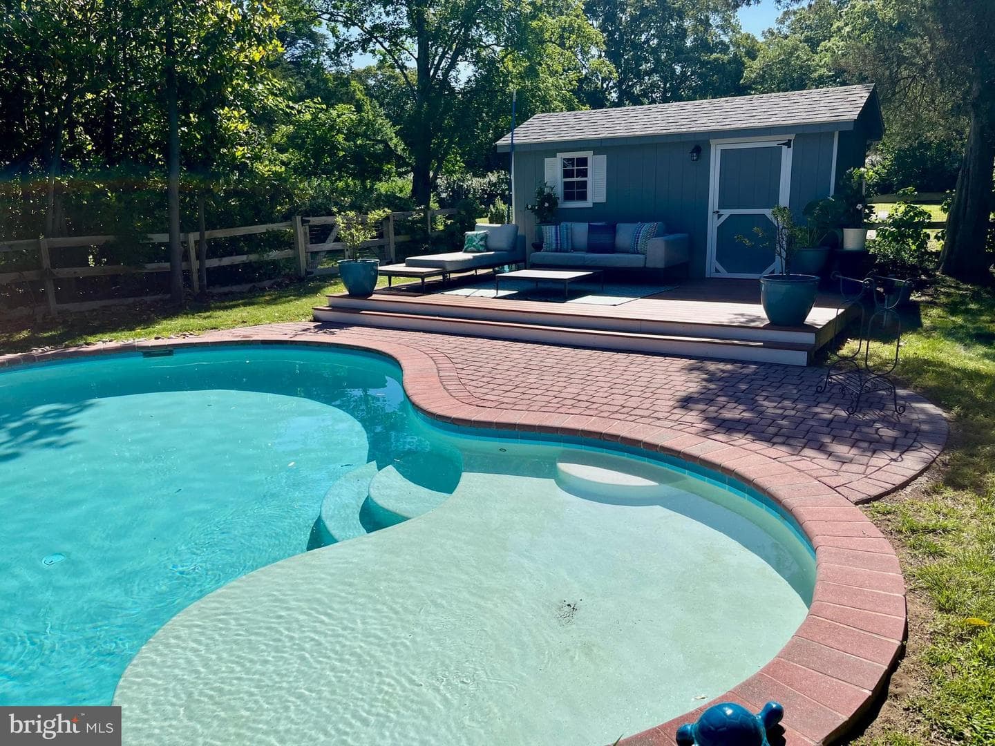 23274 Holly Park Drive photo 10